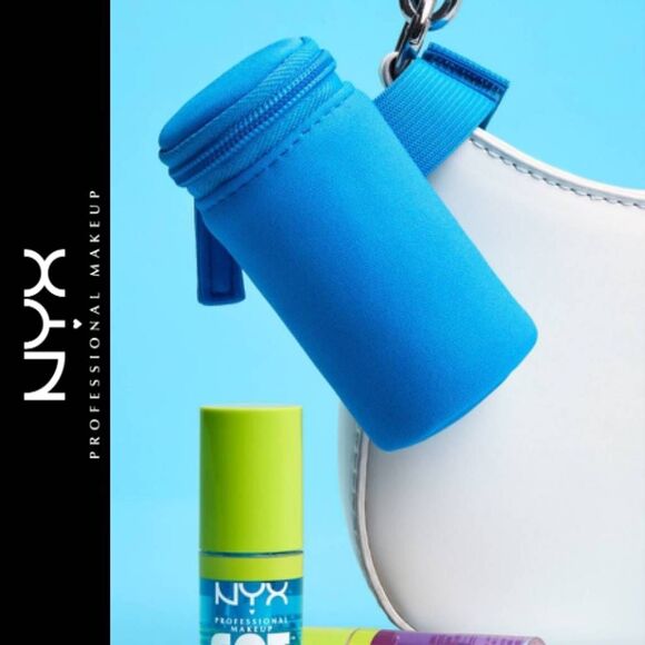 NYX Professional Makeup Chillz Lip Gloss Pouch- Blue - Picture 1 of 6